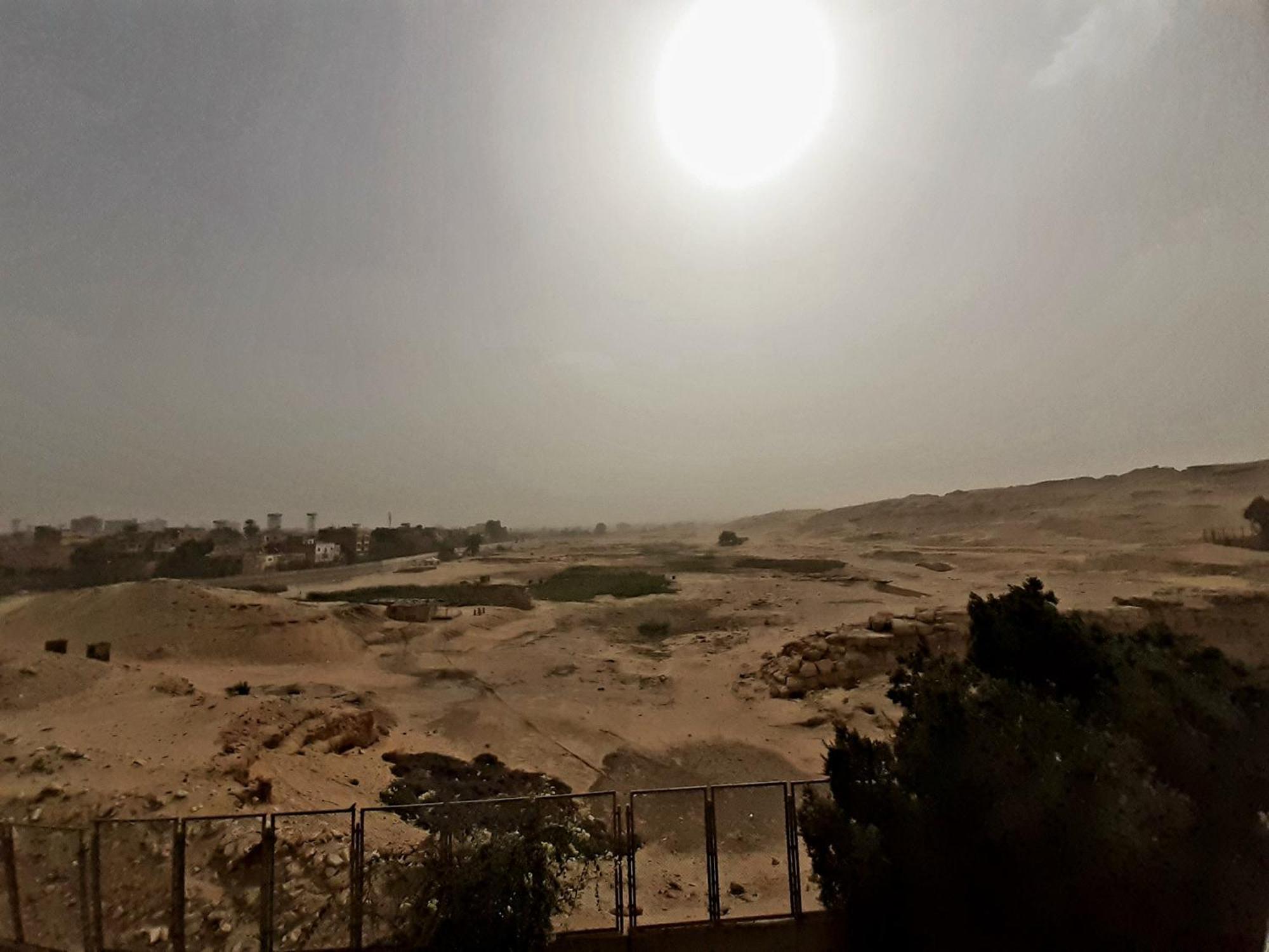 Tut Pyramids View Hotel Kafret el-Gabal Kültér fotó
